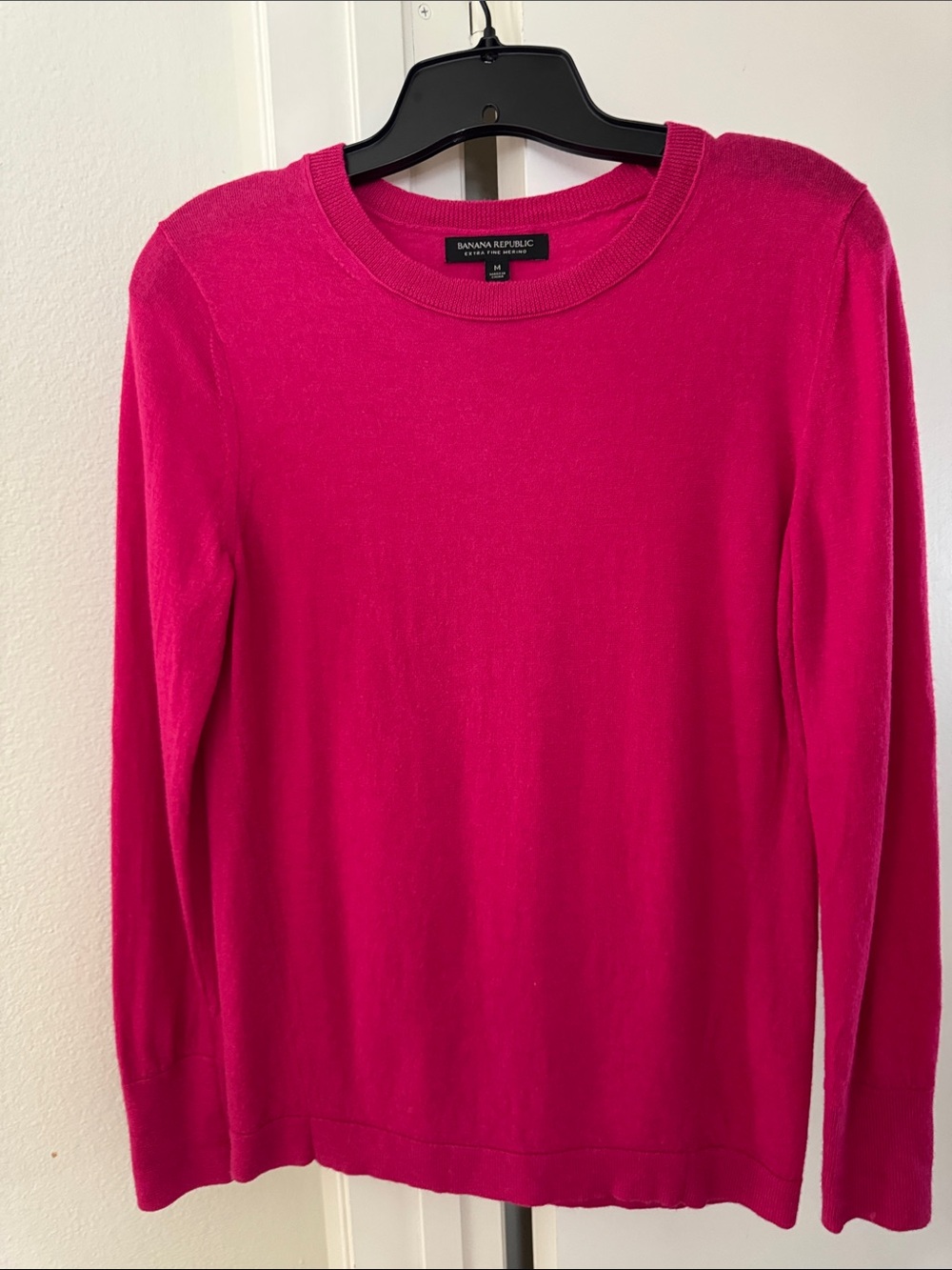 Banana Republic Extra Fine Merino Wool Sweater - Fuchsia